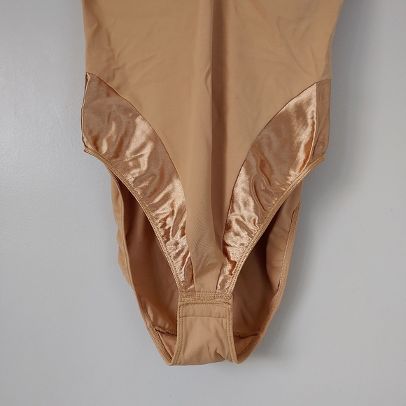 Maison Lejaby Nuage Bodysuit Size 36B Shaping Nude Tan - Picture 10 of 16